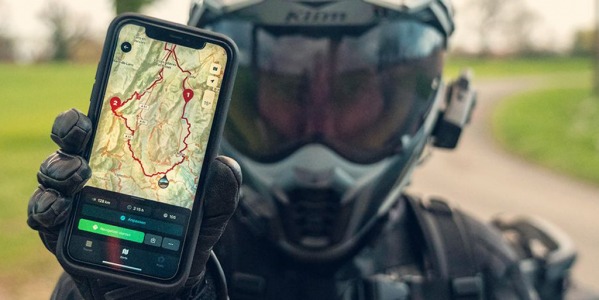 Aplicaciones móviles que todo motorista debería conocer